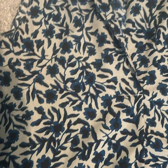 Loft Dress - Picture 5 of 5